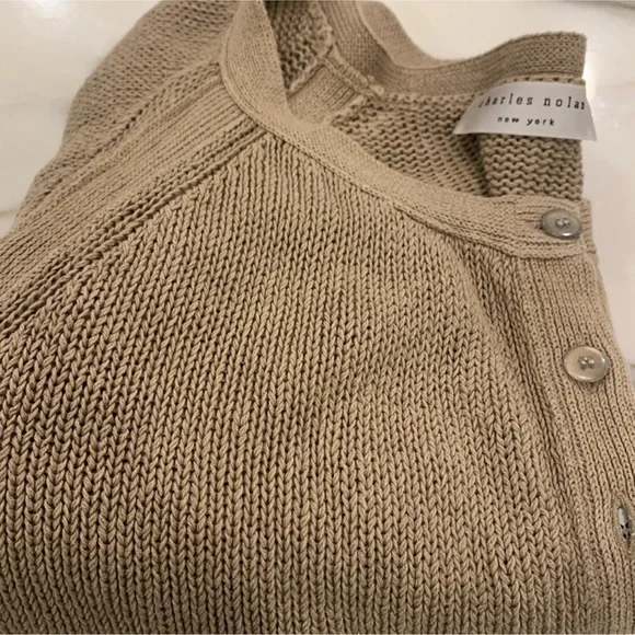 Classic Tan Cardigan Sweater-M - Picture 6 of 15